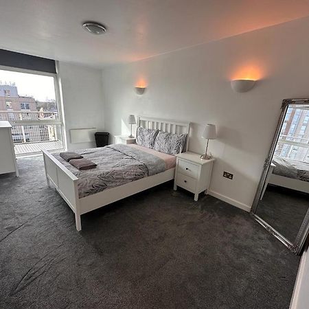 Recently Refurbished Apt Central Mk Free Parking Milton Keynes Bagian luar foto